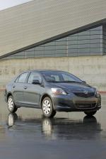 Toyota Yaris 2009 года